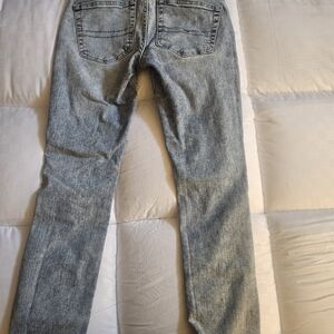 Tommy Hilfiger Women's Skinny Jeans in Light Wash Blue